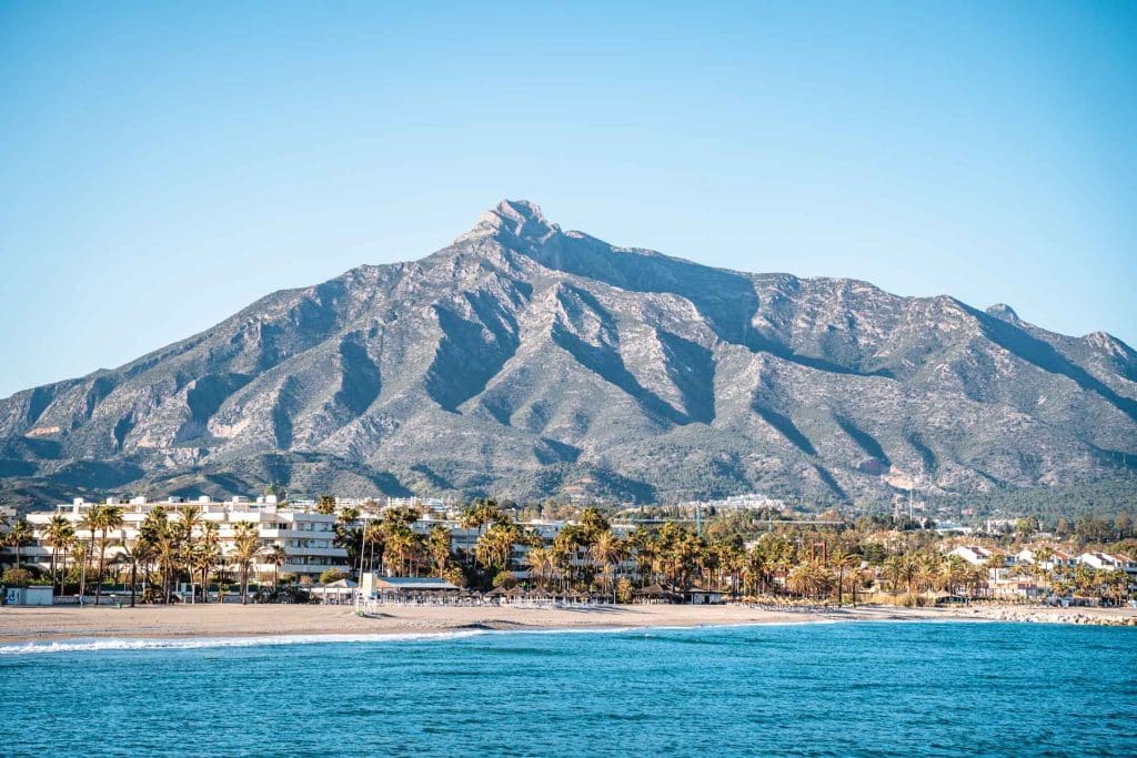 Renting a Holiday Apartment in Marbella: A Guide