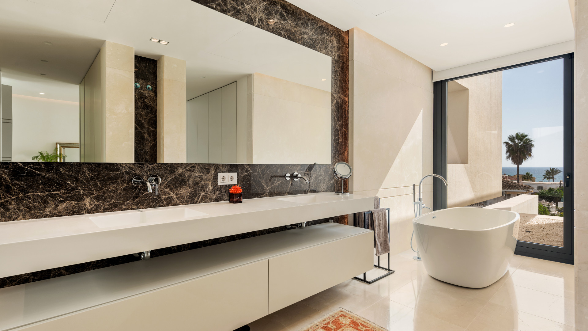 Marbslifesytle image slide