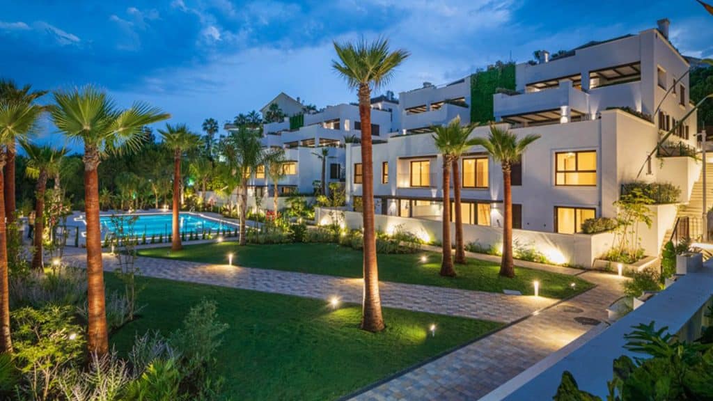 Embracing Luxury and Modernity: Lomas del Rey on Marbella’s Golden Mile