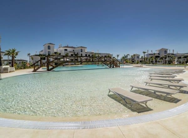 Hillside Haven: Luxury Resort in Estepona with Gym, Pools and Exclusive Restaurant