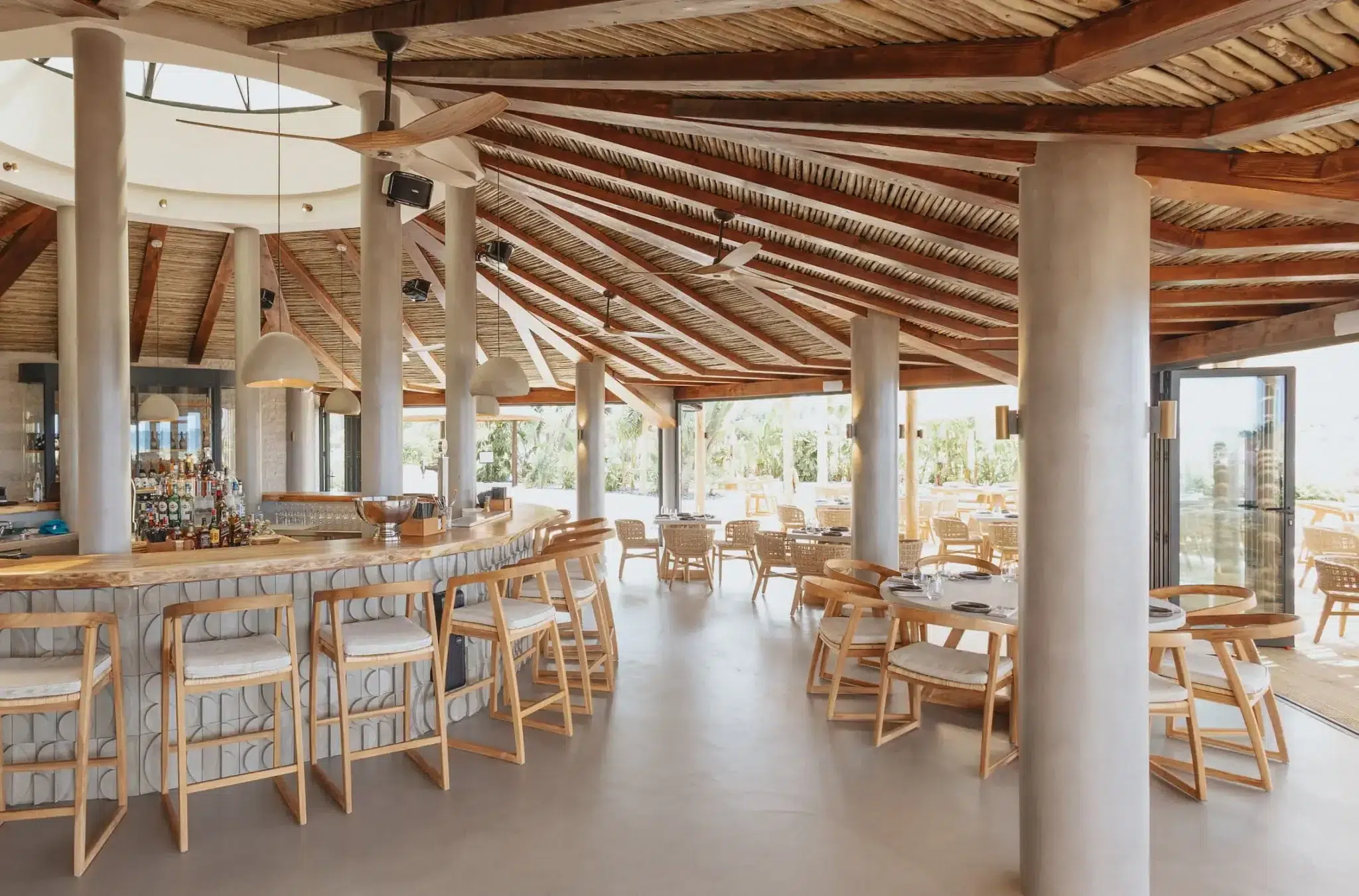Dune Beach Club Marbella image slider image