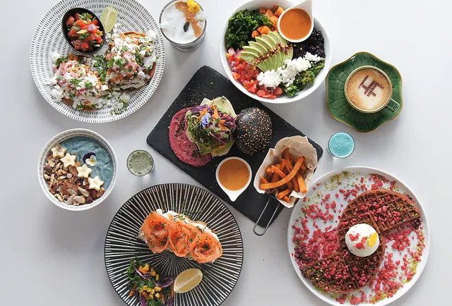 Street Food Market & Cafe by Hustle n’ Flow