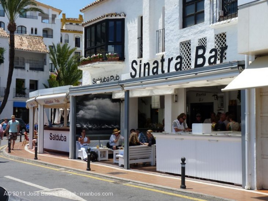 Sinatra Bar