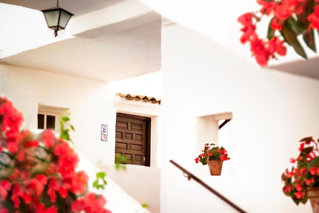 Puente Romano Beach Resort image slider image 5