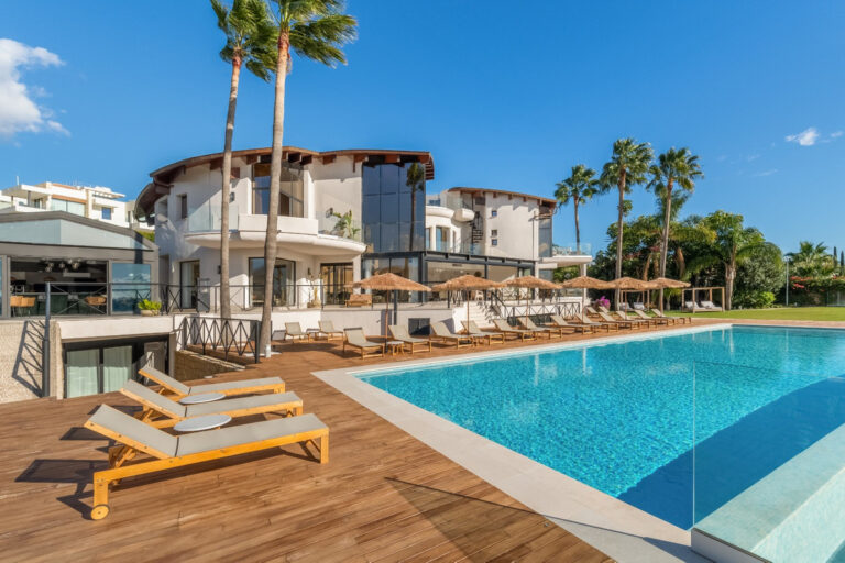 14-Bedroom Luxury Villa in Benahavís