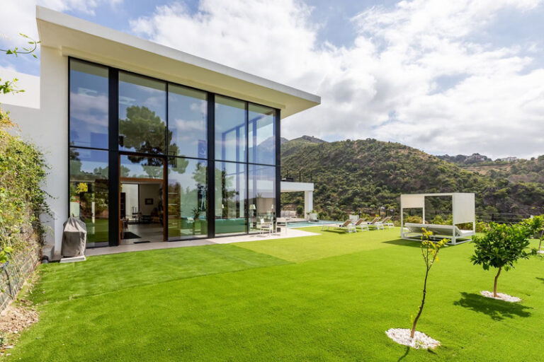 14-Bedroom Luxury Villa in Benahavís