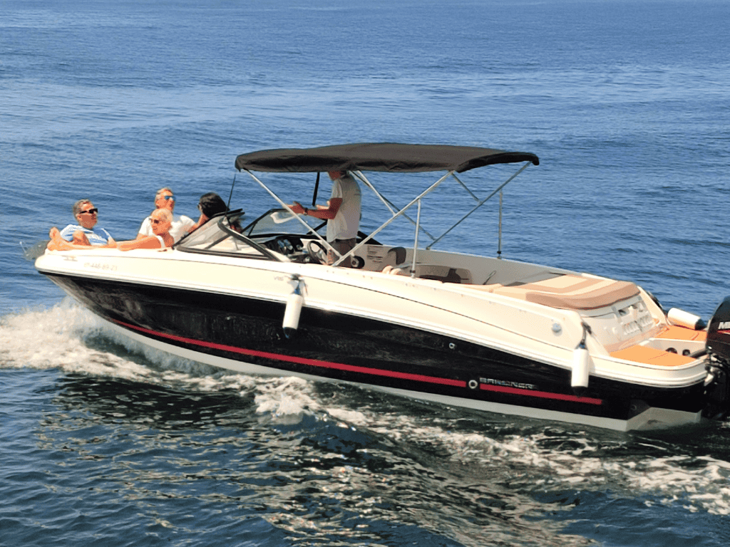 Bayliner VR6