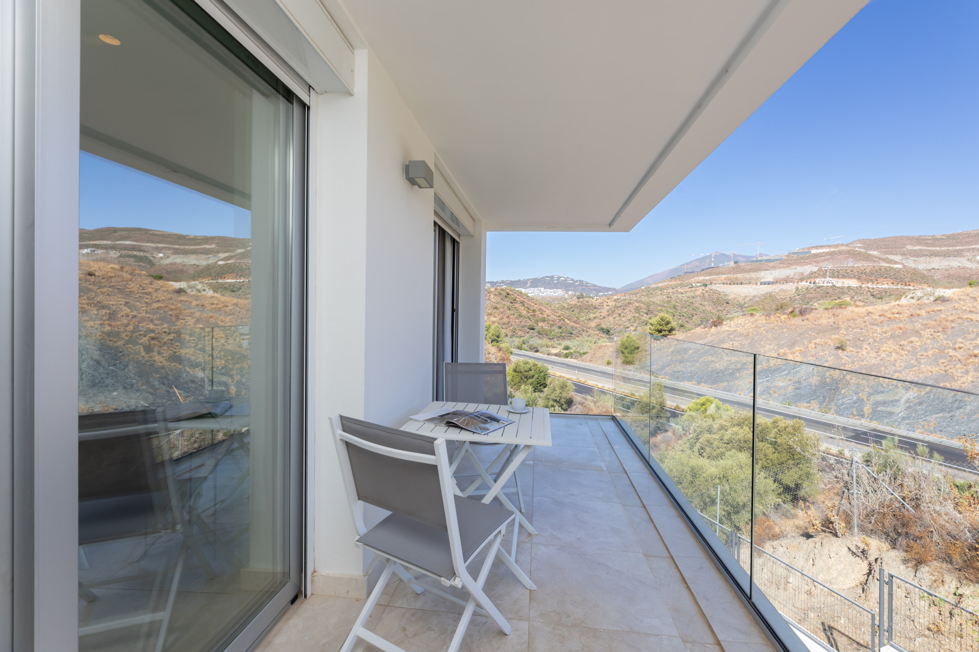 Apartment in Nueva Andalucia - 855-00055P