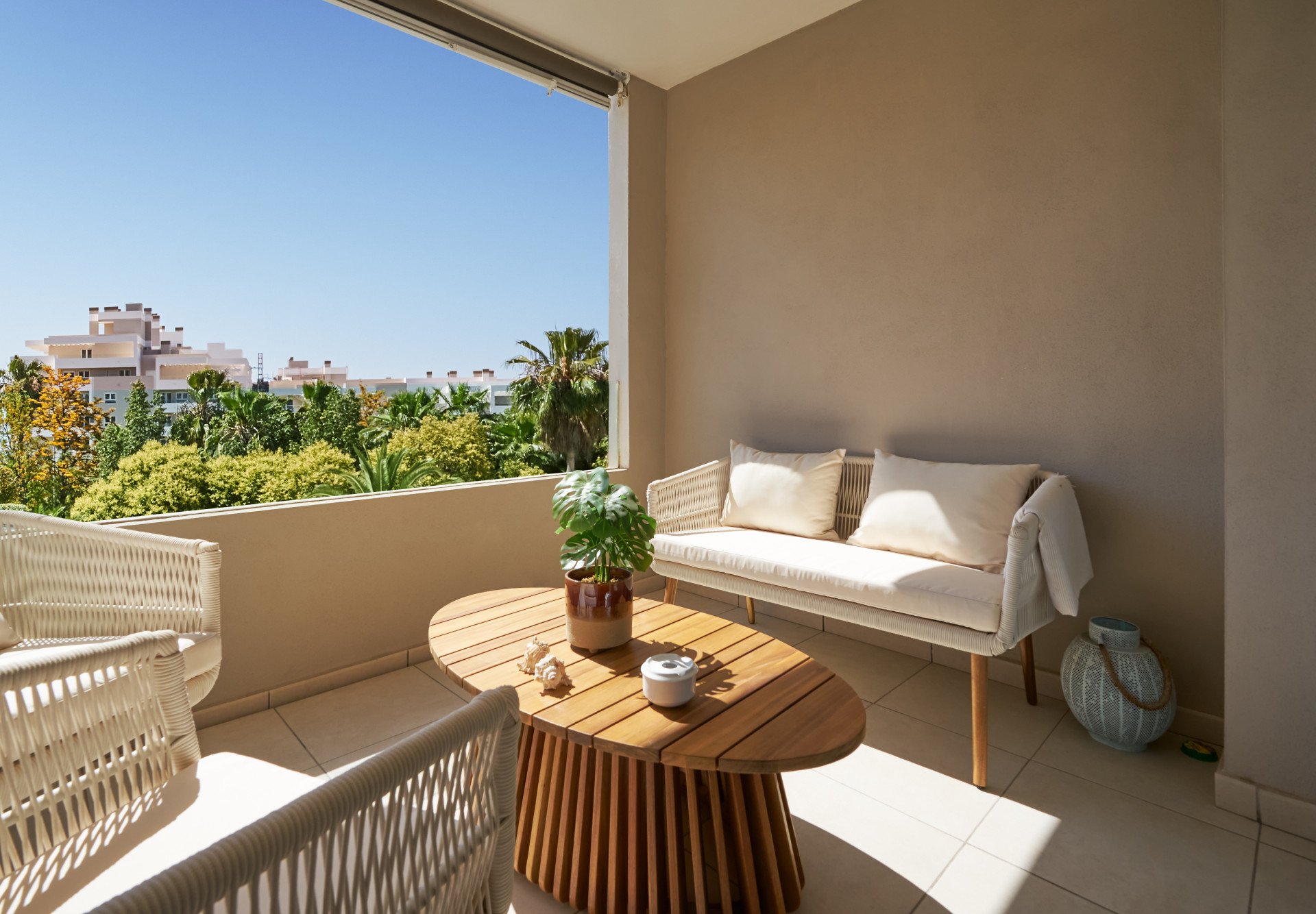 Apartment in Nueva Andalucia, La Campana - 855-00004P