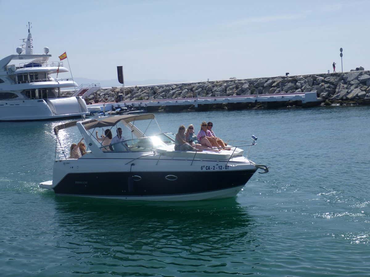 Rinker 270 Fiesta Vee
