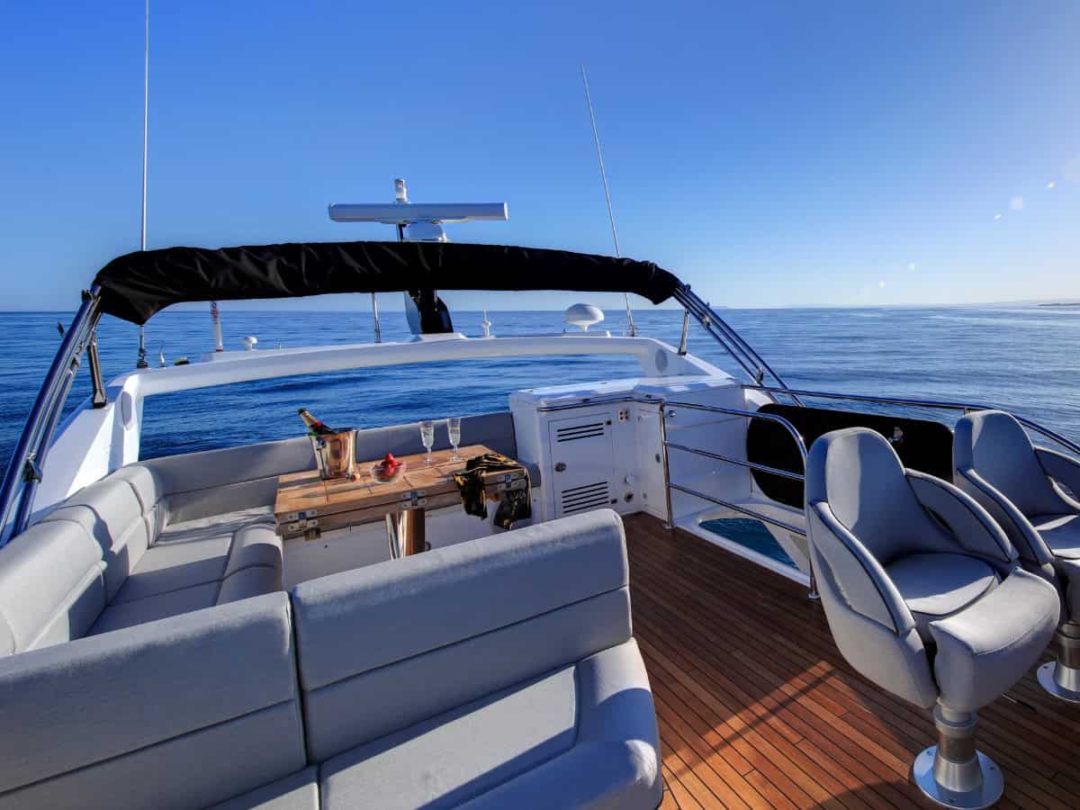 Sunseeker 68 Sport Yacht