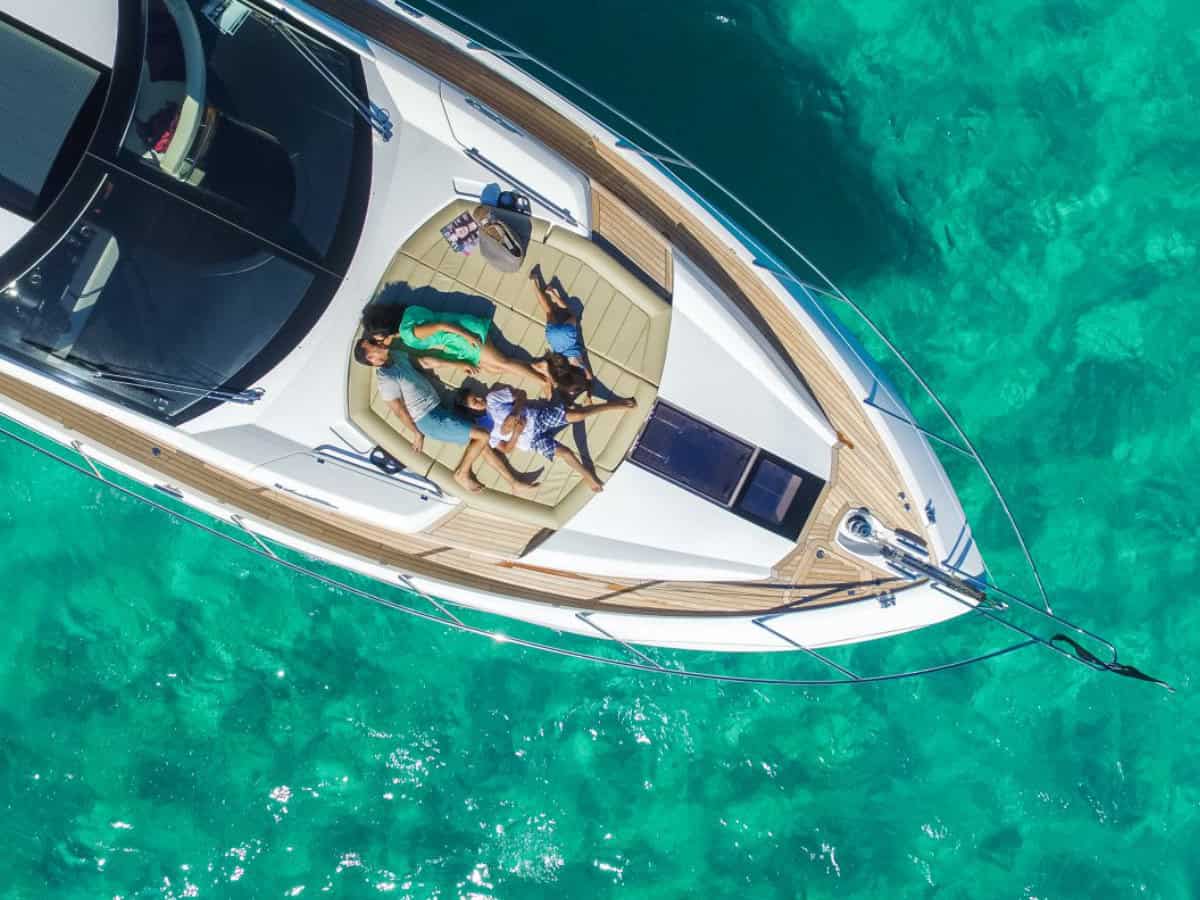 Sunseeker 68 Sport Yacht
