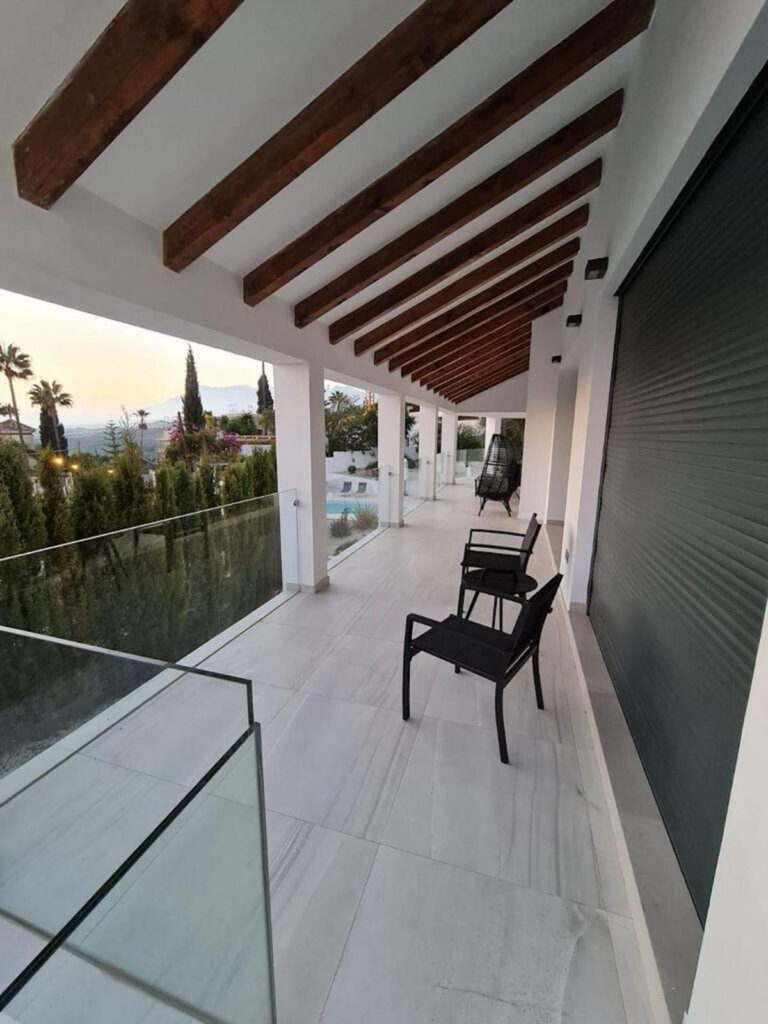 Five-Bedroom Villa in El Rosario