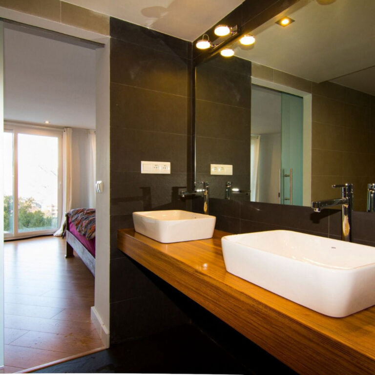 Contemporary Villa in Ojén with Sea Views