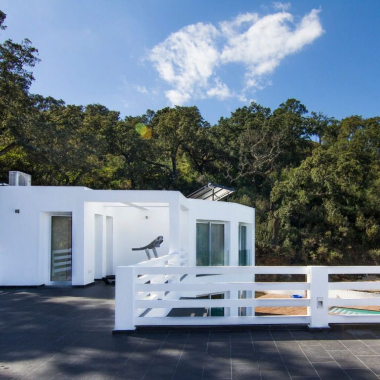 Contemporary Villa in Ojén with Sea Views