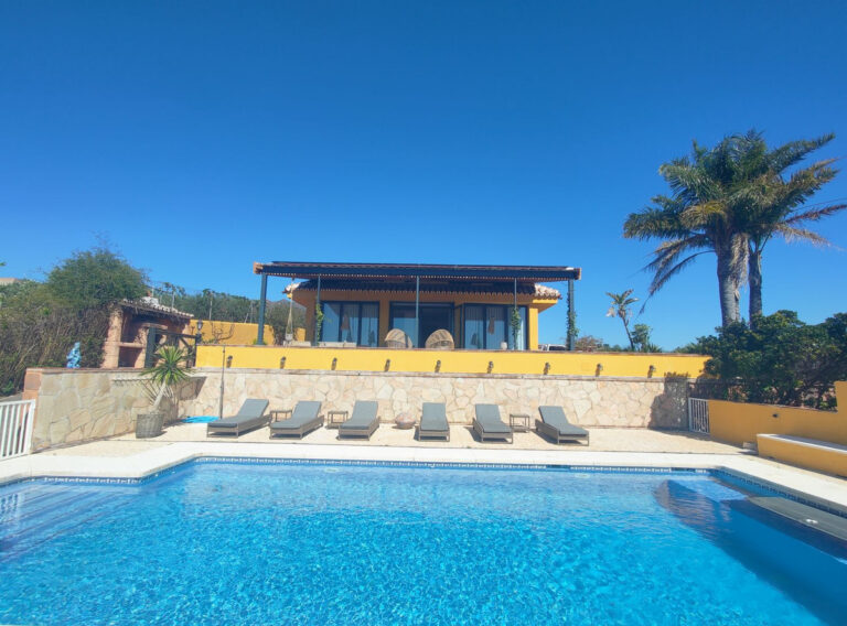 5-Bedroom Villa in La Cala de Mijas with Panoramic Views