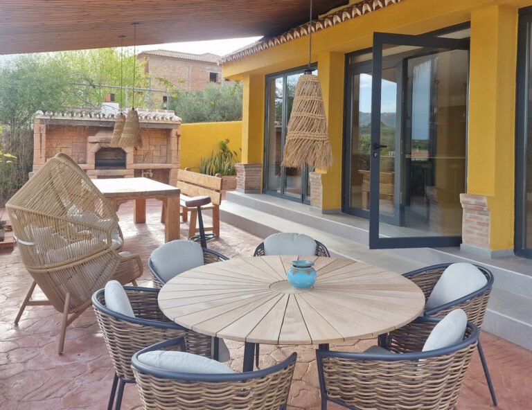 5-Bedroom Villa in La Cala de Mijas with Panoramic Views