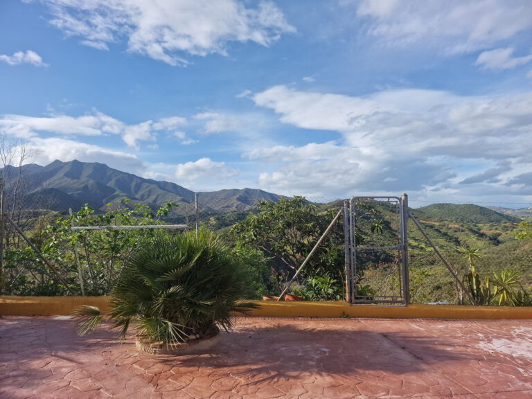 5-Bedroom Villa in La Cala de Mijas with Panoramic Views