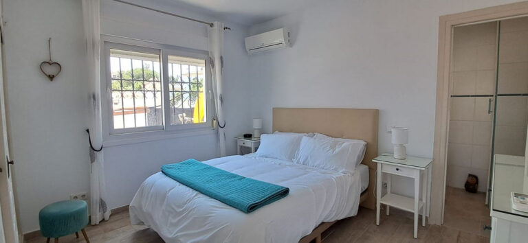 3-Bedroom Villa in Buenas Noches, Estepona