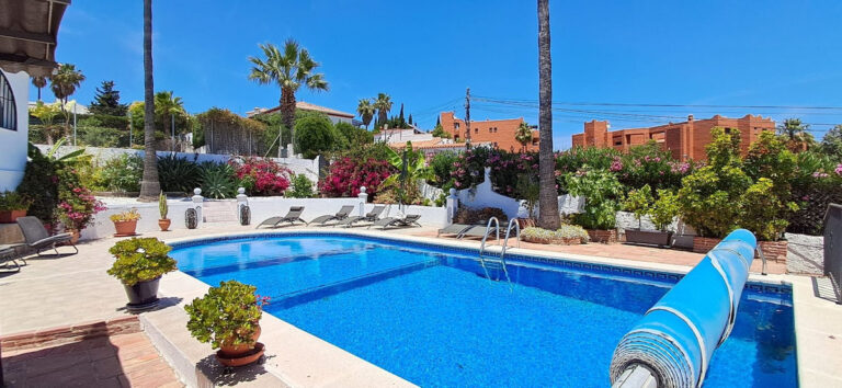 3-Bedroom Villa in Buenas Noches, Estepona
