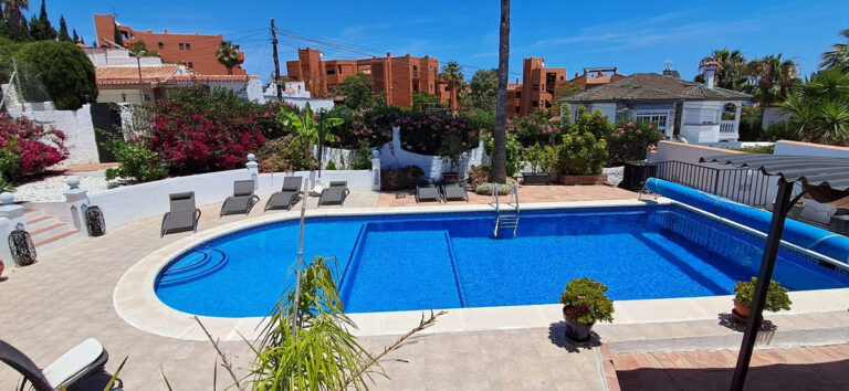 3-Bedroom Villa in Buenas Noches, Estepona