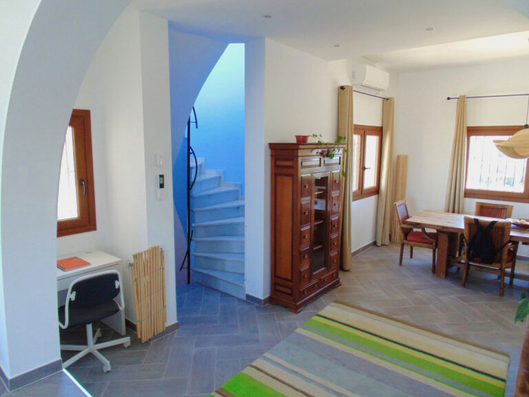 4-Bedroom Villa in Benalmadena Costa with Sea Views