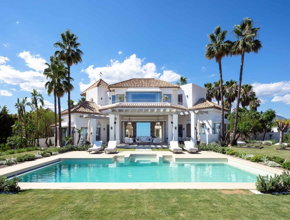 Villa El Águila: Luxury Marbella Retreat Unveiled