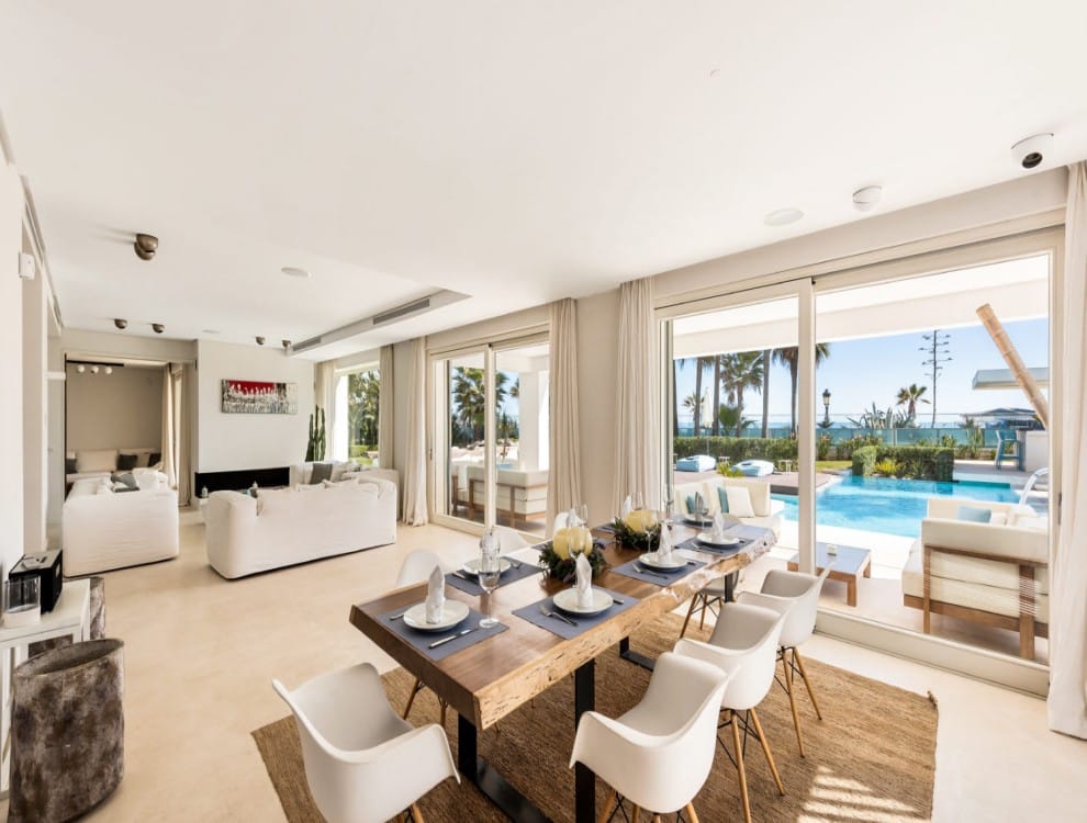 Golden Mile Bliss: Beachside Luxury Villa with Pool, Cinema, Gym and Bar