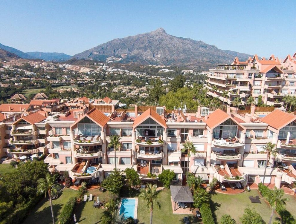 Exquisite Family Getaway: Magna Marbella Puerto Banus – Your Exclusive Retreat