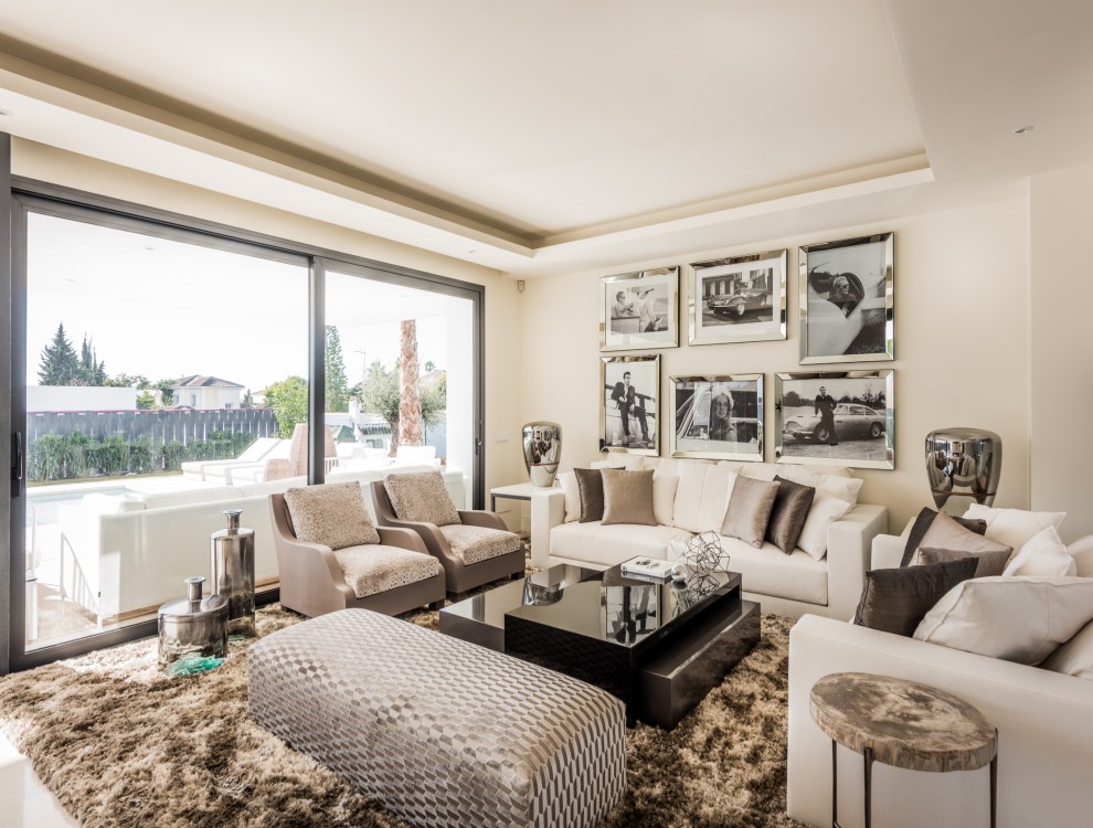 Stunning New Build Villa in Los Olivos Offering Luxury Living in Estepona