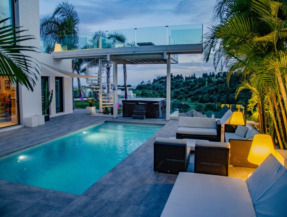 Stunning Villa with Spectacular Views in La Quinta, Benahavis