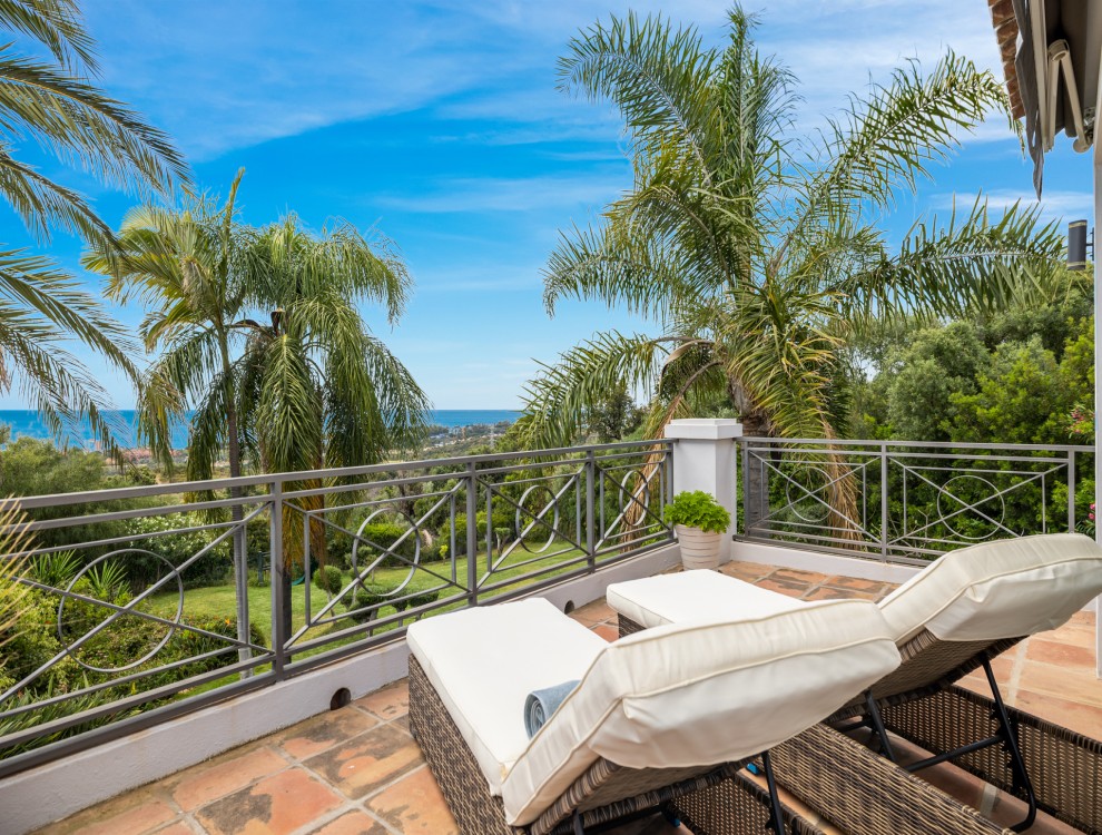 Stunning Views Villa in El Rosario, Marbella – Your Ultimate Vacation Retreat!
