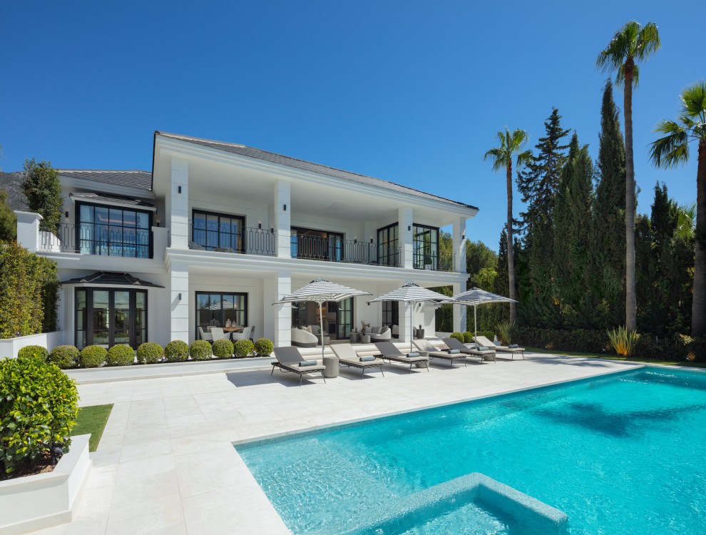 Luxurious Villa with Breathtaking Views in Exclusive Sierra Blanca, Marbella Golden Mile