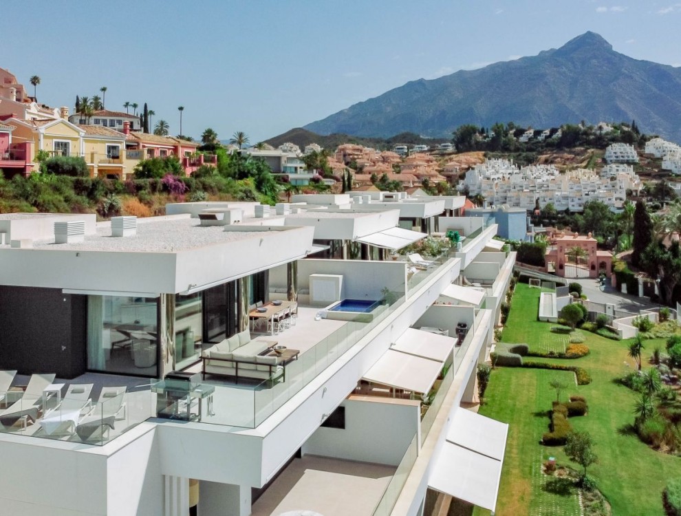 Luxurious Modern Penthouse Apartment in Marbella Nueva Andalucia with breathtaking views