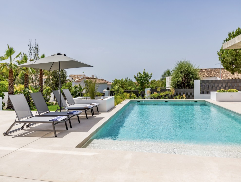 Luxurious Holiday Villa in Villa Benahavis, Estepona Atalaya