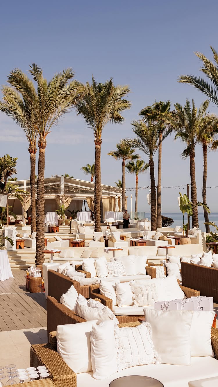 @Nikkibeachmarbella Instagram image