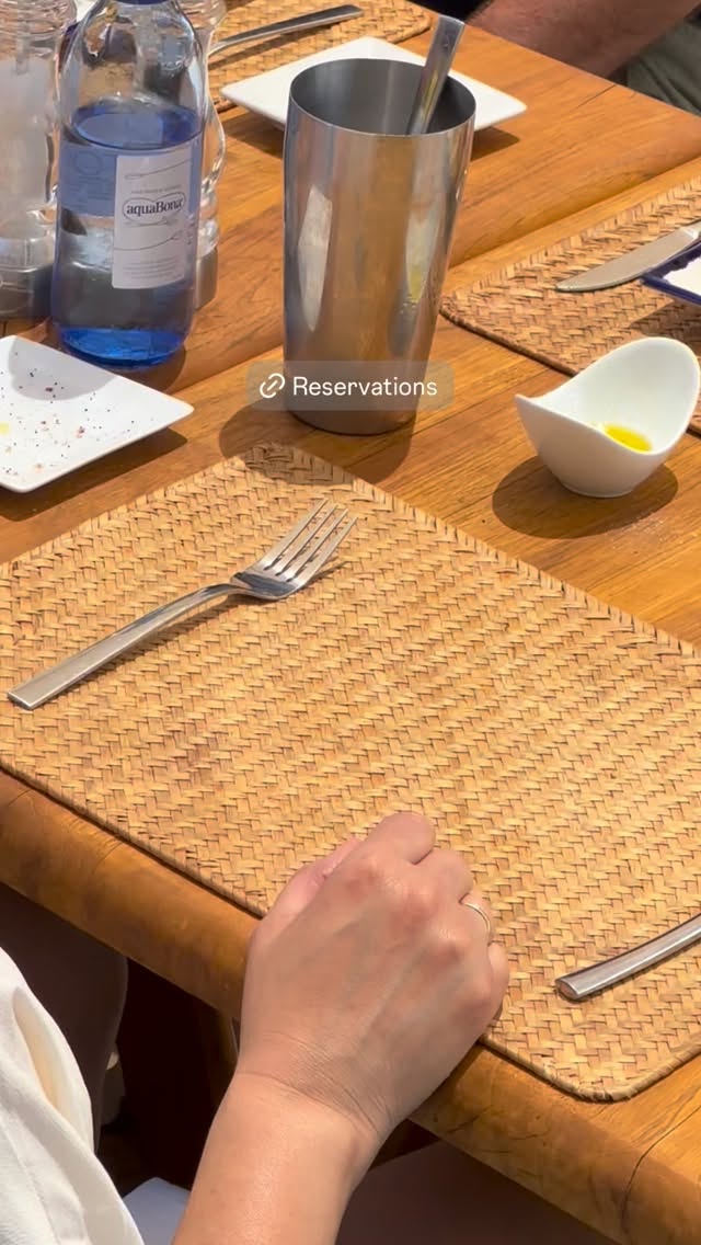 @saldunabeach Instagram image